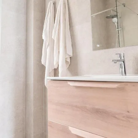 Home2book Luxury & Design Rambla Cruz Center Апартаменты